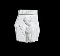 Relief Dame med pandebånd - Støbt i marmor